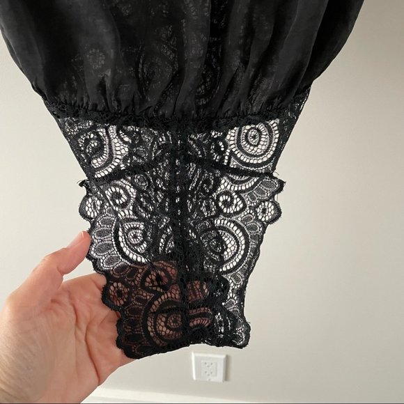 Black Lace Trimmed Camisole Bodysuit Womens Small - Picture 4 of 9